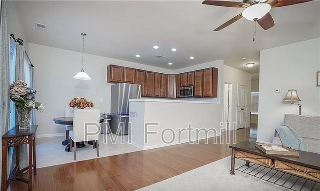 Building Photo - 13769 Singleleaf Lane