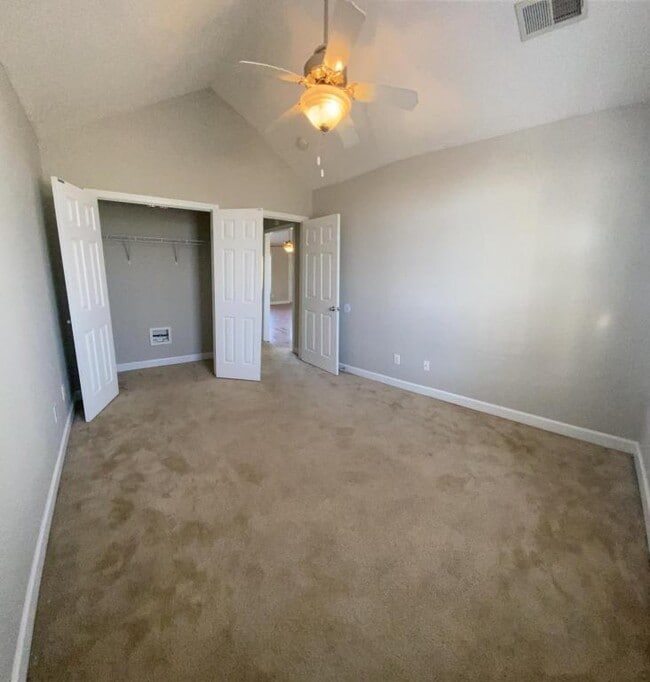 Building Photo - 5934 Lillytrotter Dr