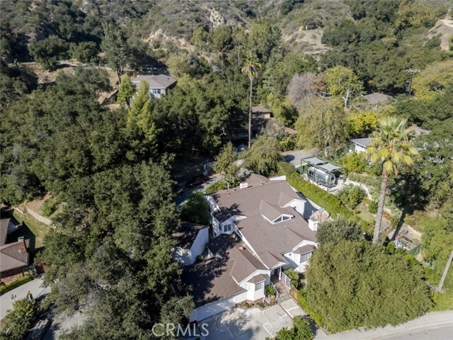 Building Photo - 2255 E Chevy Chase Dr