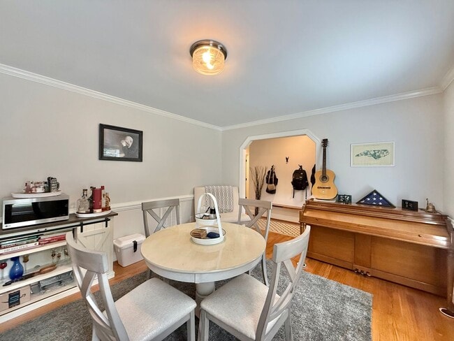 Building Photo - **OFFERING WAIVED APPLICATION FEES** Stunn...