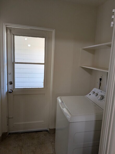 Building Photo - 4331 N 20th St