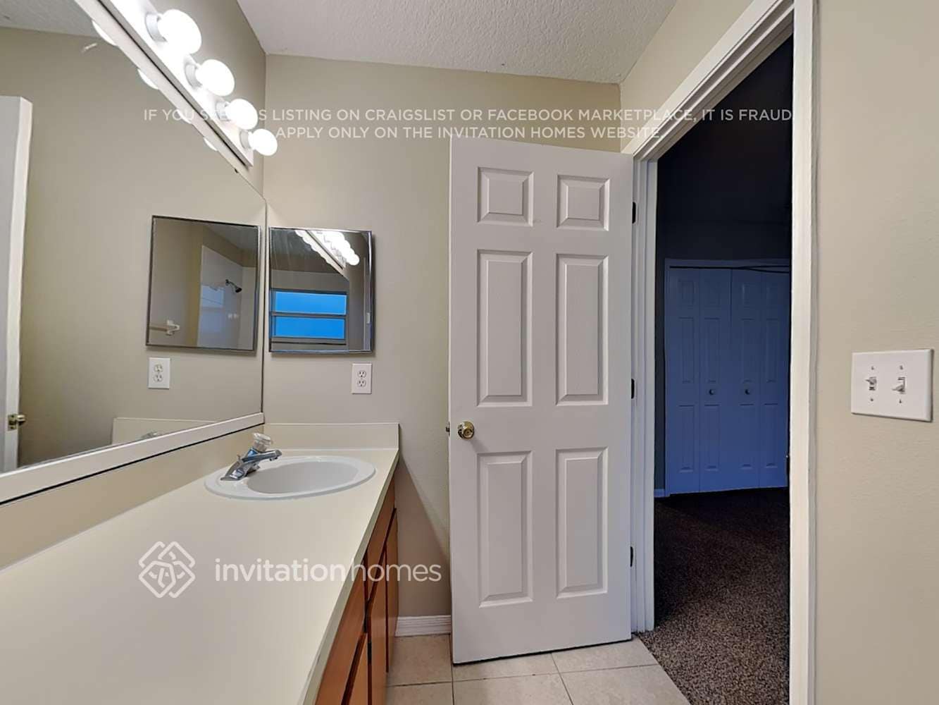 Building Photo - 2411 Cedarfield Ln