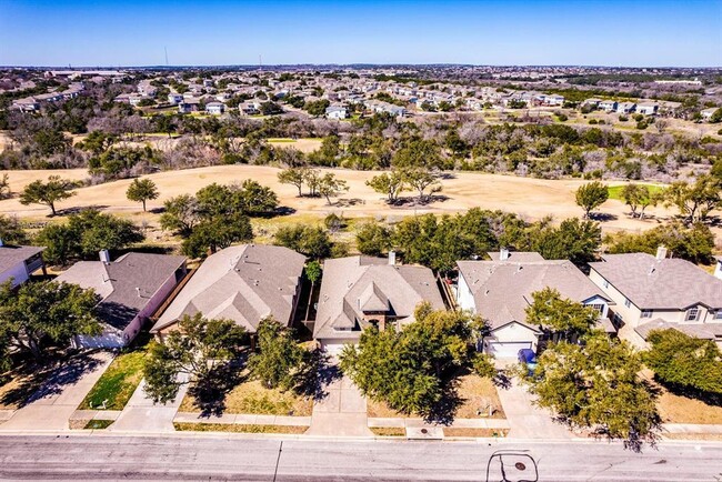 Building Photo - 10936 Quarry Oaks Trail