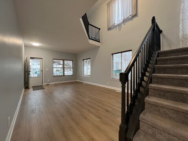 Building Photo - 22306 W Niagara Ct