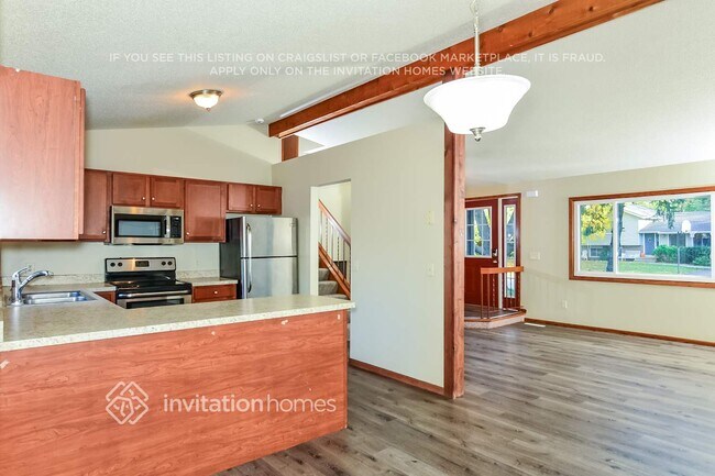 Building Photo - 6840 Penamint Ln