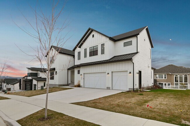 Building Photo - 7862 Danish Pine Ln