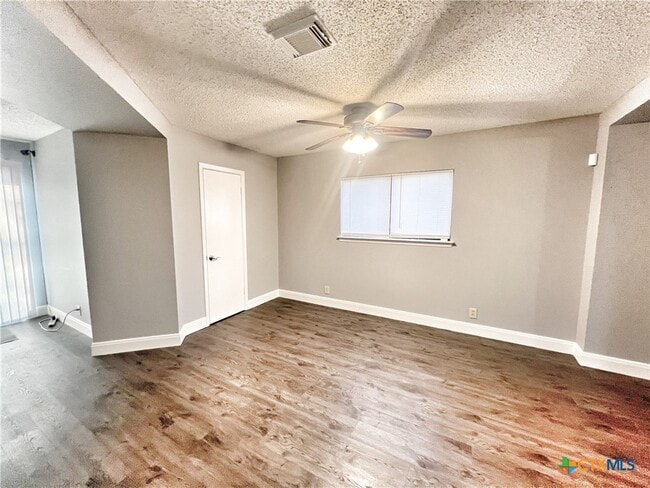 Building Photo - 13907 Quarles St