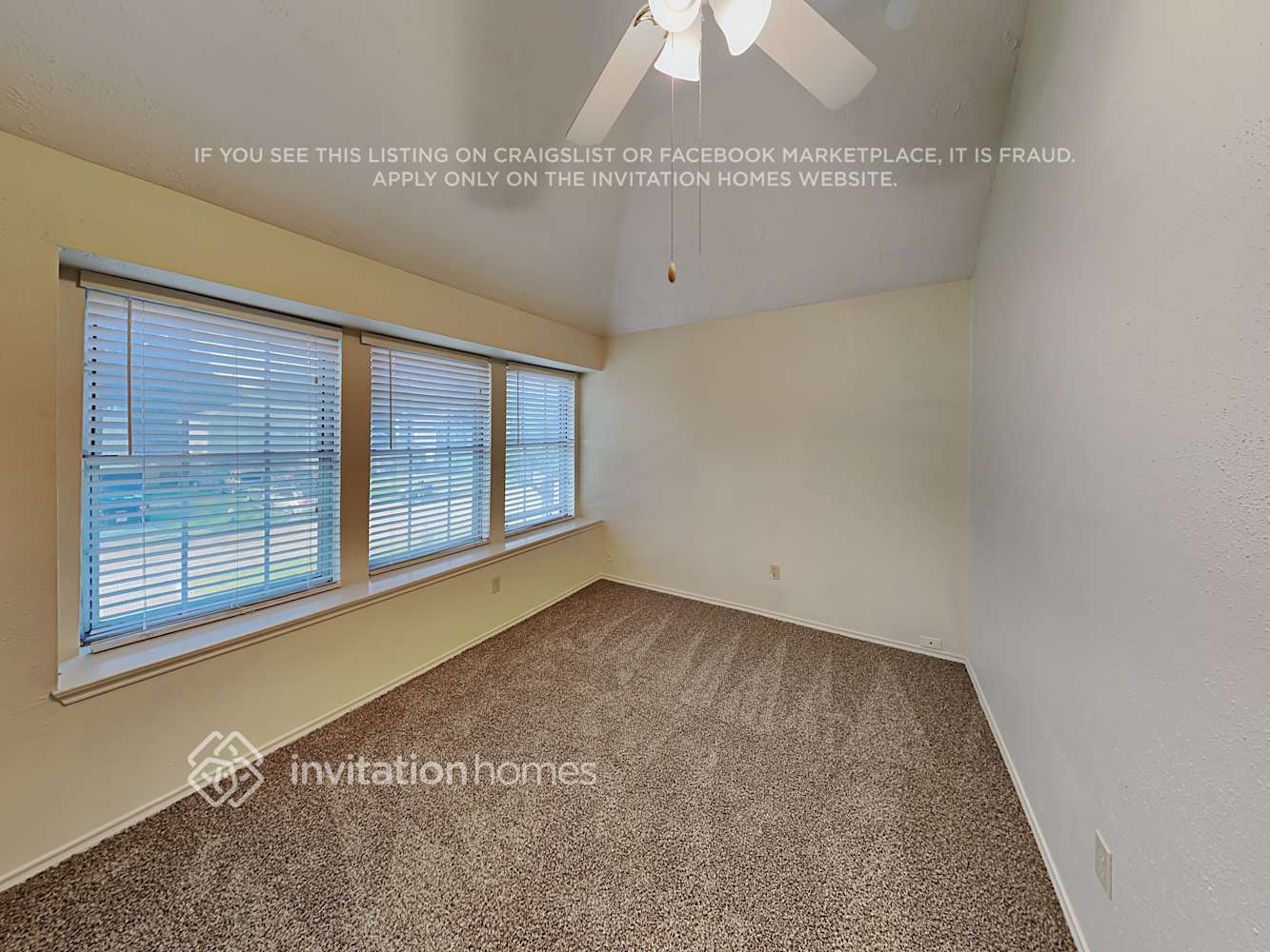 Building Photo - 10514 Wayward Wind Ln
