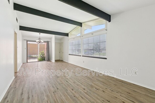 Building Photo - 5700 Boutall St