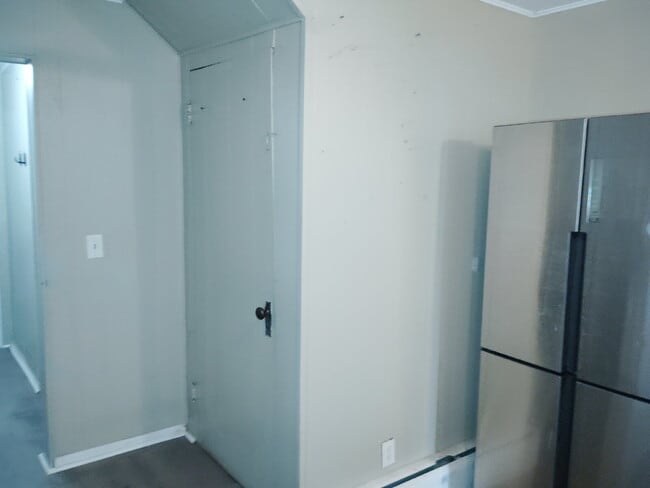 Building Photo - Charming 3BR Home in Heart of West 7th – St. Paul