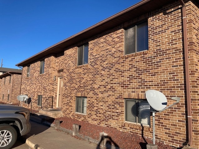 Building Photo - 635 Kennedy Dr