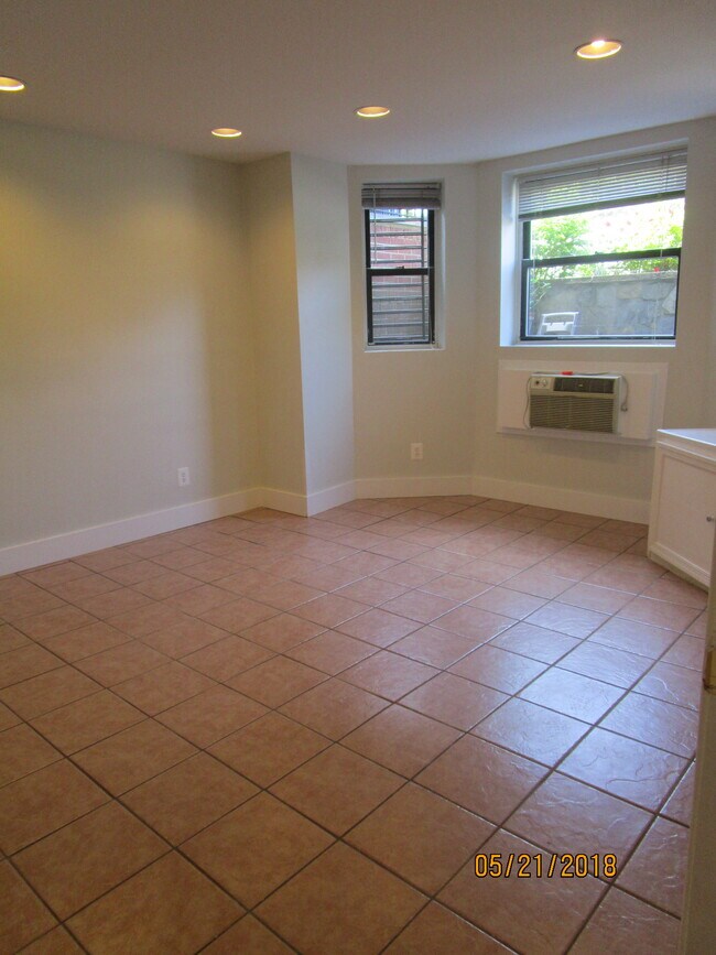 Bedroom #1 - 1844 Columbia Rd NW