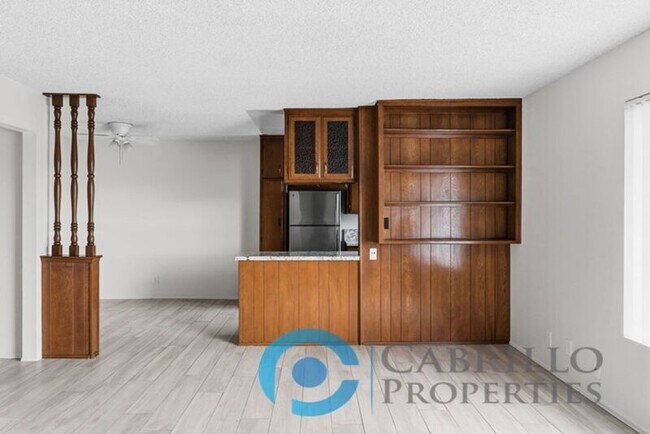 Building Photo - 4622 Hamilton St