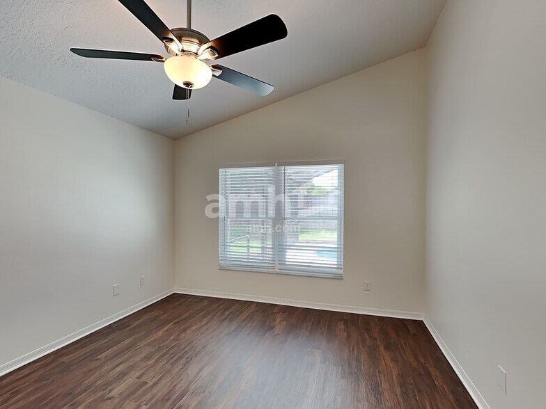 Building Photo - 11429 Kenley Cir