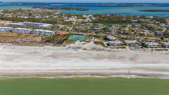 Building Photo - 6750 Gulf of Mexico Dr