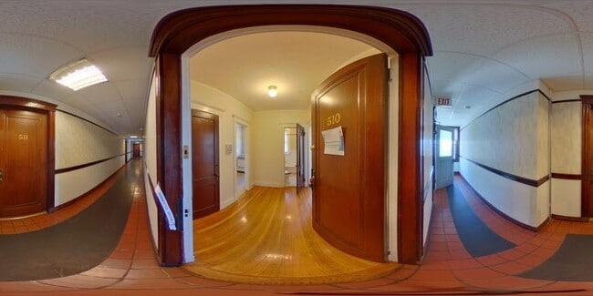 Building Photo - bedroom in Malden MA 02148