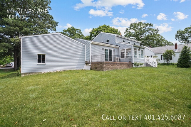 Building Photo - 40 Olney Ave