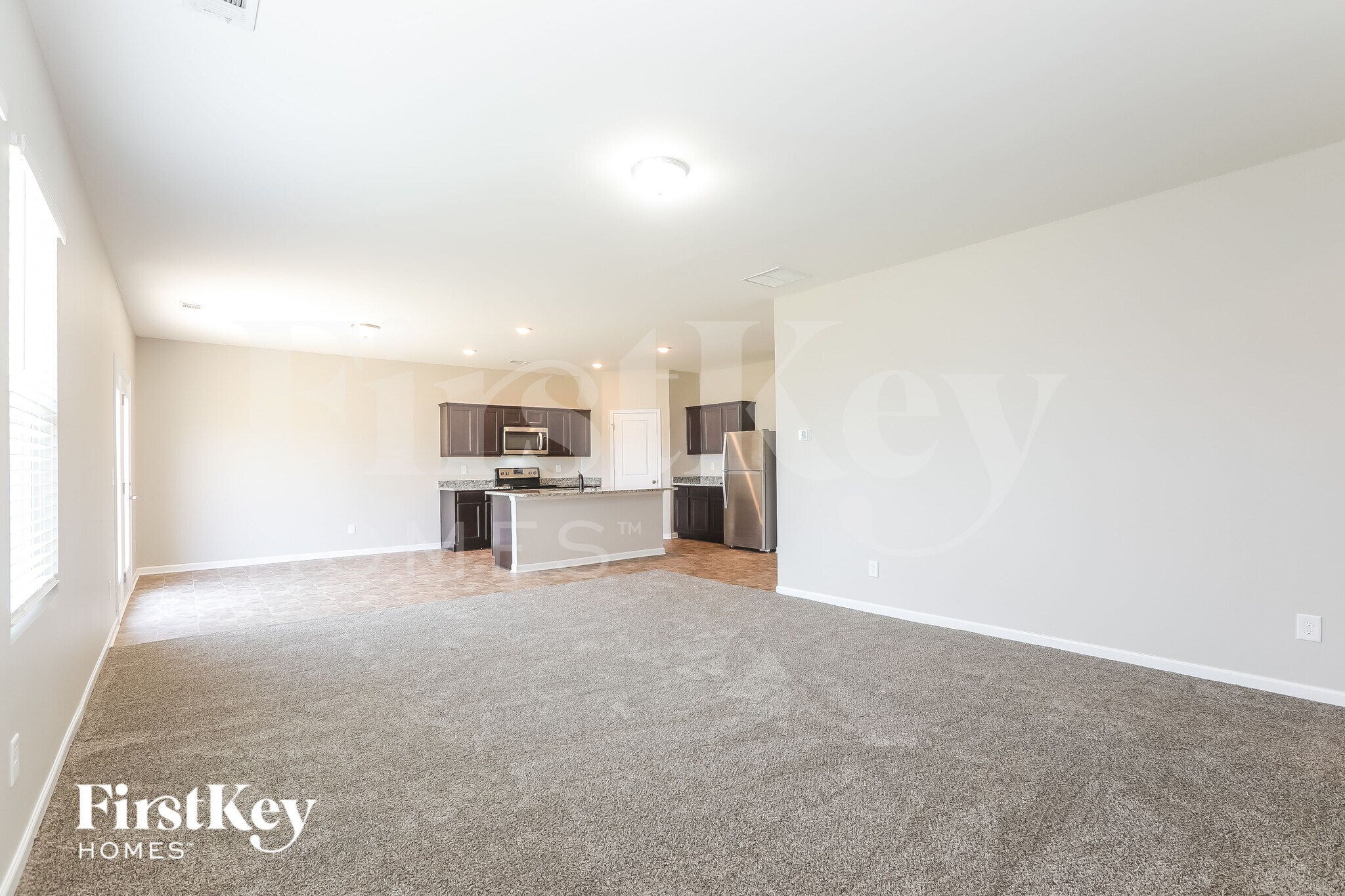 Building Photo - 156 Alexander Ln