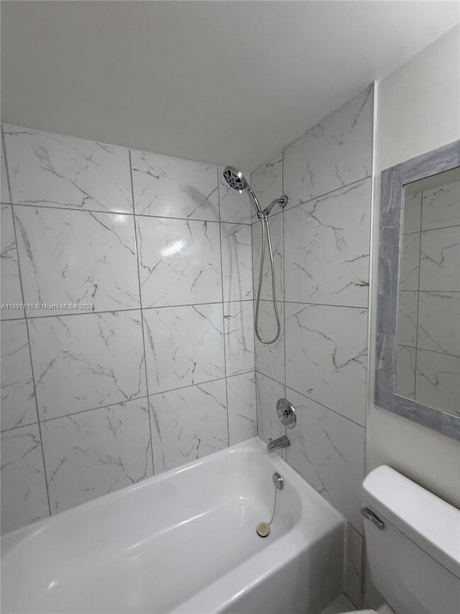 Building Photo - 738 Mill Valley Pl