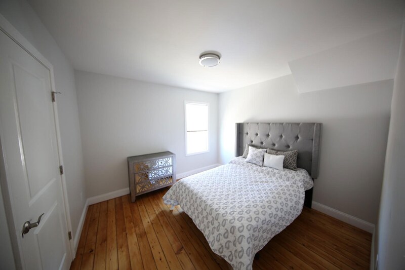 Building Photo - 10 Trenton St