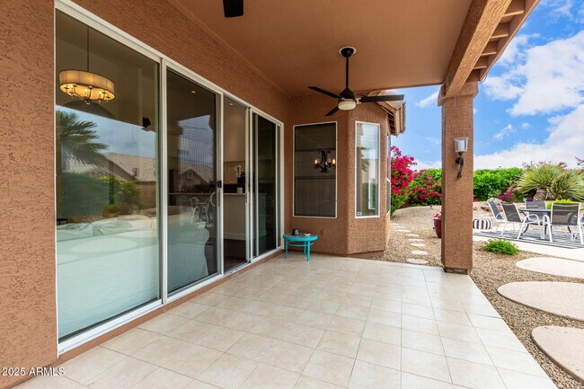Building Photo - 11065 E White Feather Ln