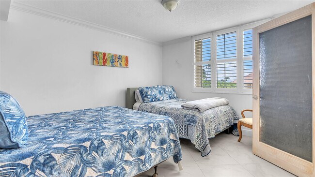 Building Photo - 400 Ocean Trail Way