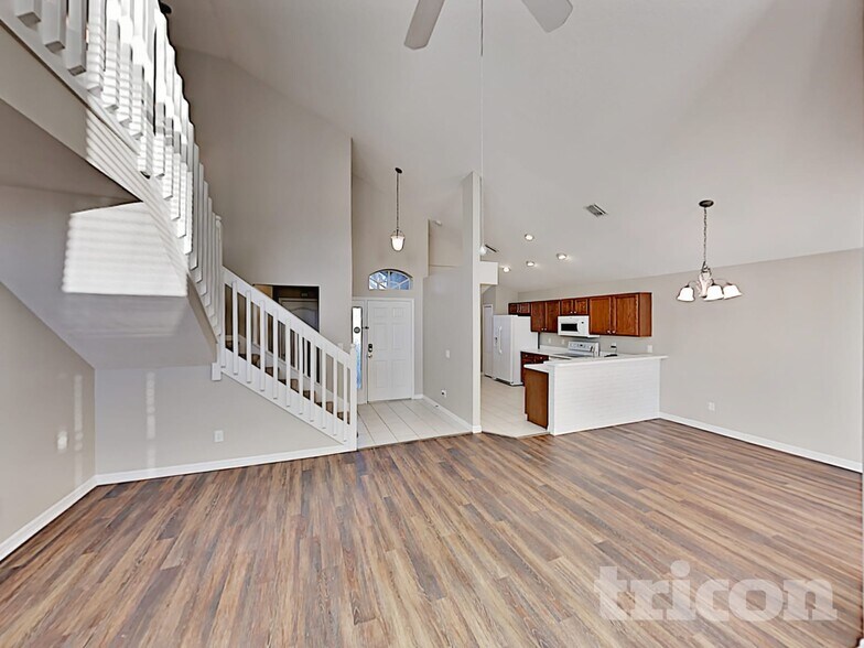 Building Photo - 2841 Butterfly Landing Dr