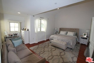 Building Photo - 1120 21st St