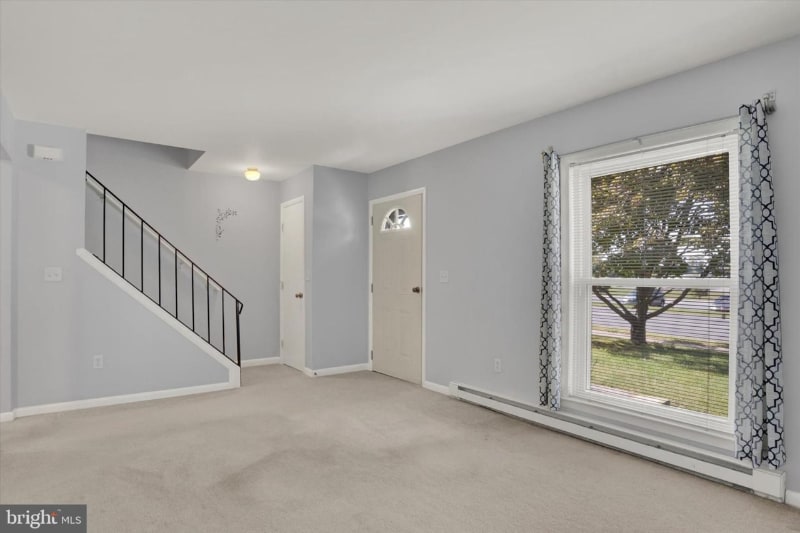 Building Photo - 118 S 22nd St