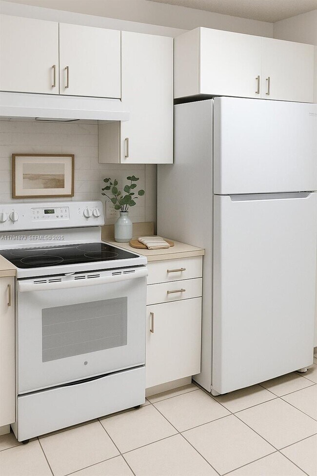 Building Photo - 9001 Wiles Rd