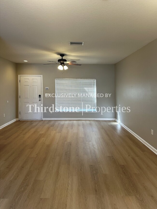 Building Photo - 6692 Arching Branch Cir