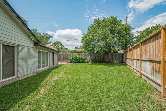 Building Photo - 13622 Comely Ln