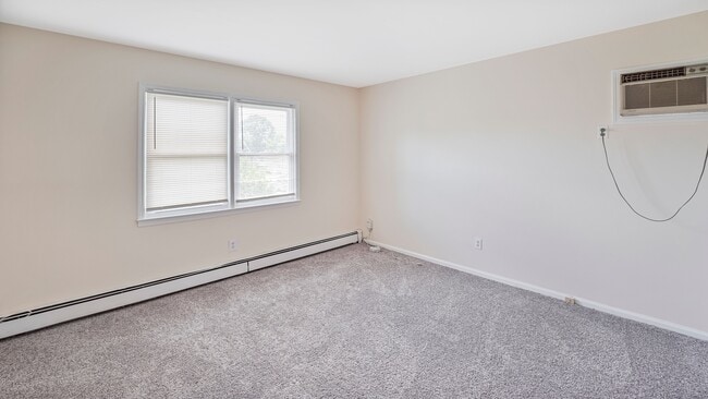 Building Photo - 98 Eckel Rd