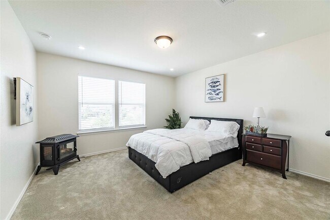 Building Photo - 1224 Euless Ln