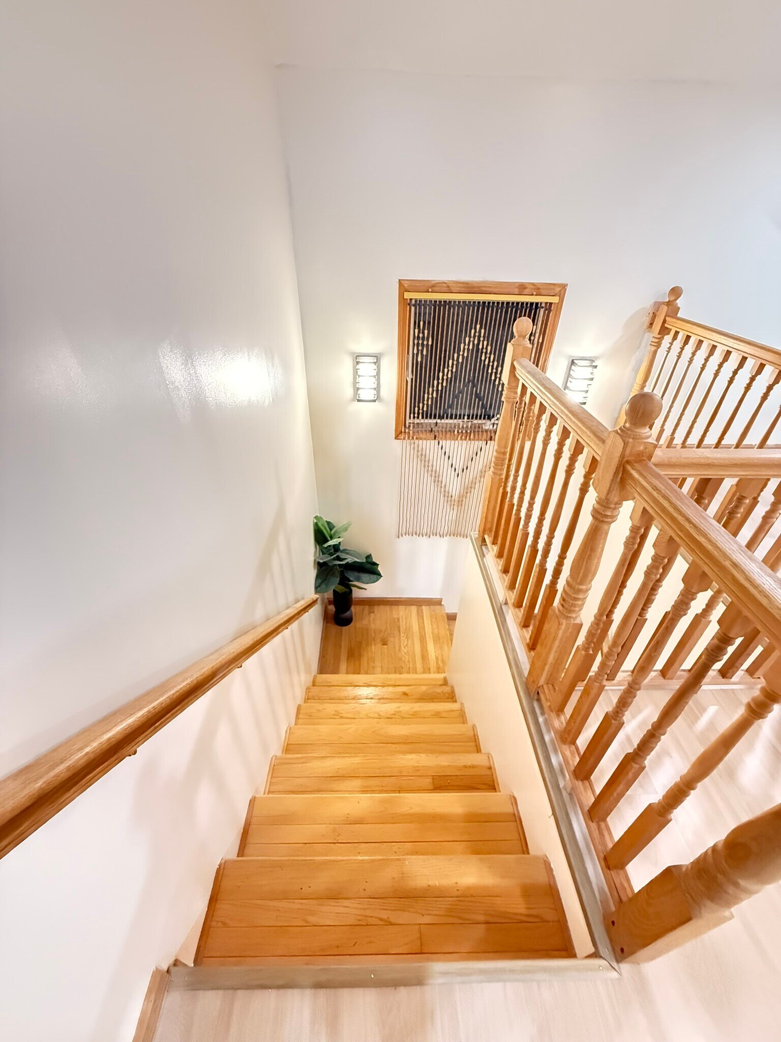 Building Photo - 287 Bacon St