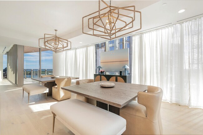 Building Photo - 1333 S Flagler Dr