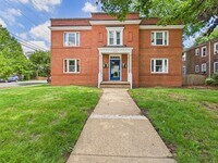 Building Photo - 3924 Cutshaw Ave