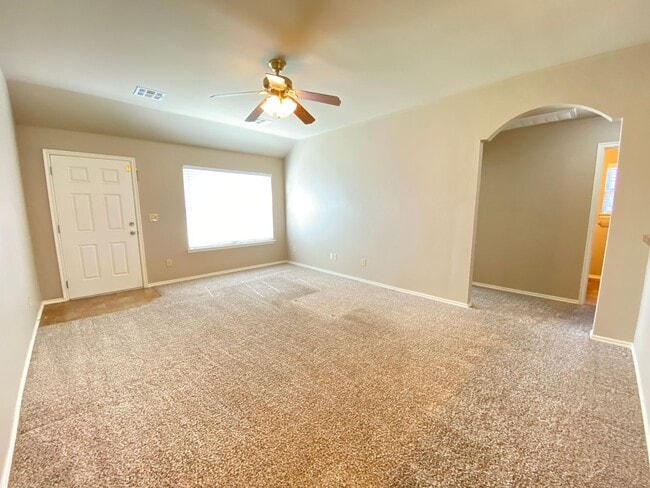 Building Photo - Cute 3 Bedroom Home In Piedmont Schools