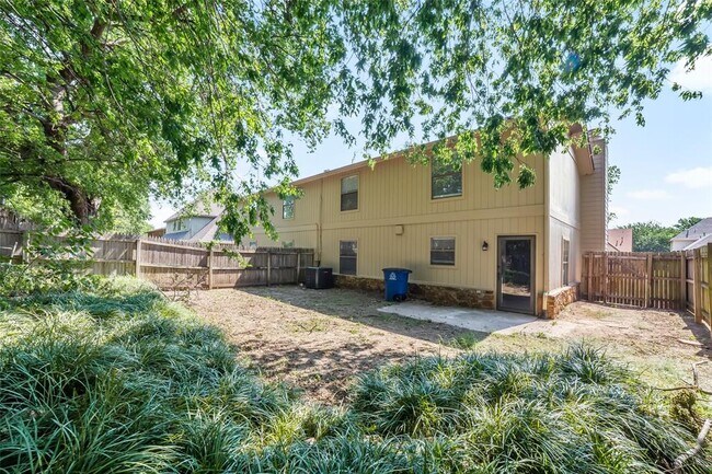 Building Photo - 7008 S 78th E Ave
