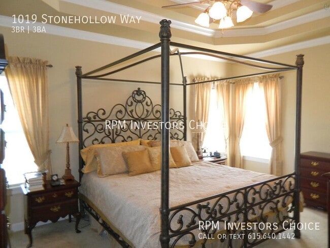 Building Photo - 1019 Stonehollow Way