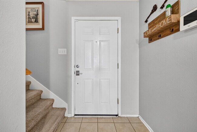 Building Photo - 4754 Lonestone Cir