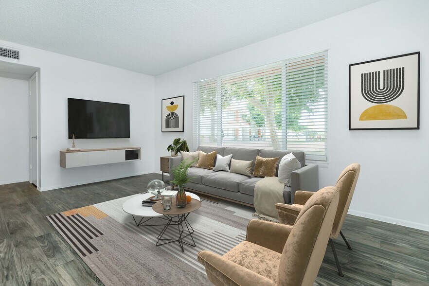 Interior Photo - Twenty One 41
