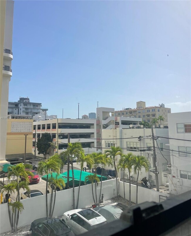 Building Photo - 1390 Ocean Dr