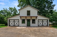 Building Photo - 953 W Shadburn Ave
