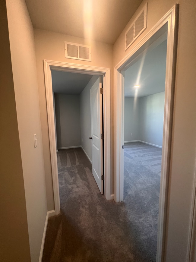 Building Photo - 1111 Crossvine Trl