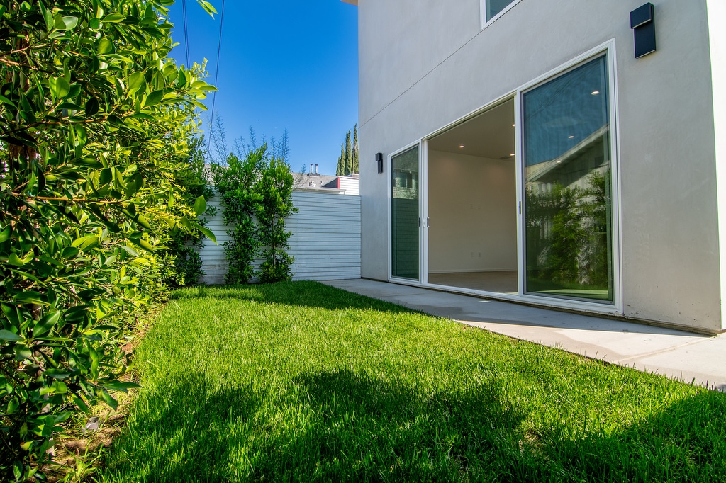 Building Photo - 4610 Franklin Ave