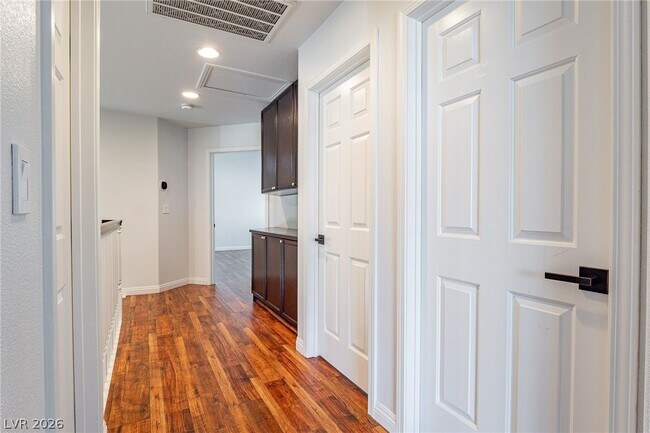 Building Photo - 2384 Denair Way