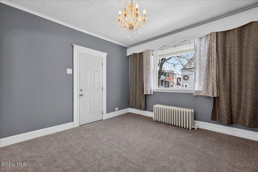 Building Photo - 415 Broadway