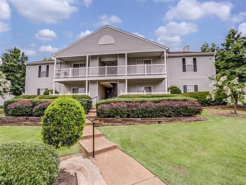 The Plantation Apartment Homes 9305 Stateline Rd Olive Branch MS