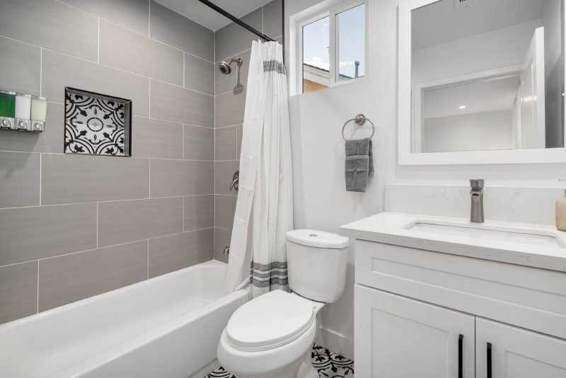 Building Photo - 1427 254th St